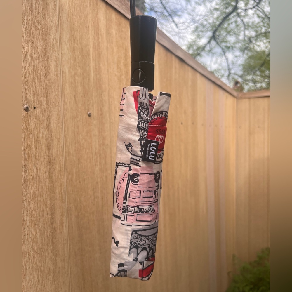 England designed Lulu umbrella by Lulu Guinness wood handle vintage